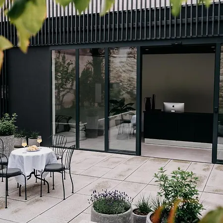 Διαμέρισμα Elizabeth - With Garden *